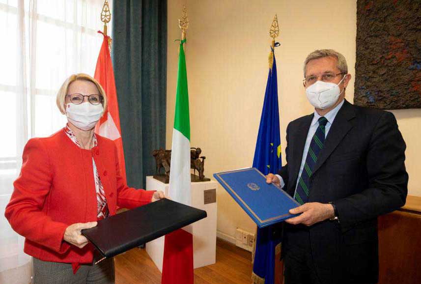 Italia e Svizzera: accordo per il riconoscimento reciproco delle patenti di guida