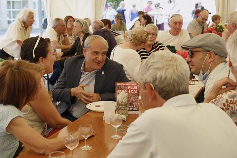 Alfonso Gomez: quattro quartieri in festa per i banchetti urbani