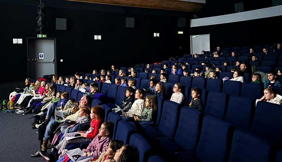 Un Natale di Cinema, Comunità e Cultura italiana con la magia della “Gabbianella e il Gatto”