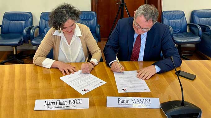 Firmato protocollo d’intesa tra il CGIE e il MEI Firmato protocollo d’intesa tra il CGIE e il MEI