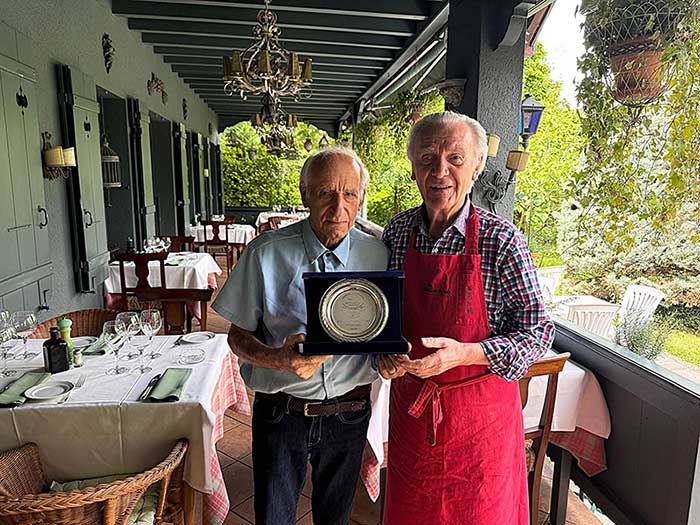 Il Premio “Ciao Italia Ici Genève” all’Auberge d’Onex di Valentino Rusconi Il Premio “Ciao Italia Ici Genève” all’Auberge d’Onex di Valentino Rusconi